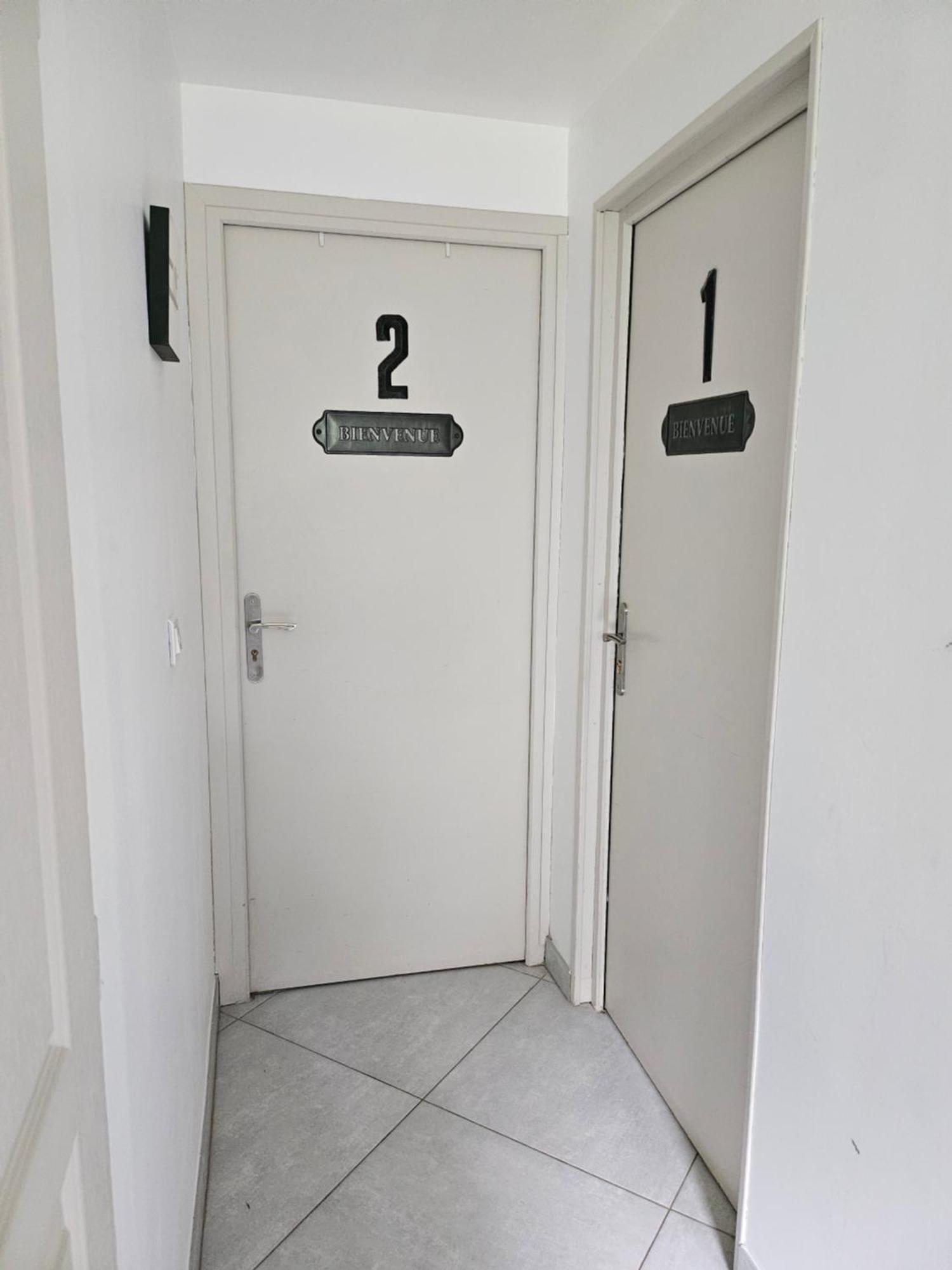 Bienvenue Chez Alain Et Marie Apartment Antibes Bilik gambar
